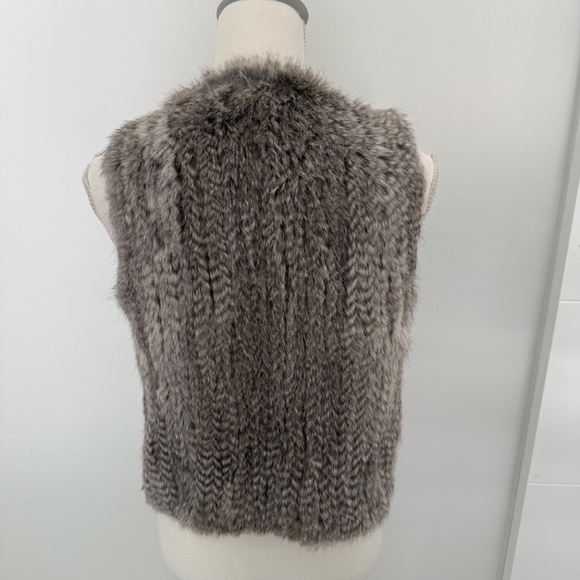 525 Girls Rabbit Fur Vest Sz L - Picture 3 of 8